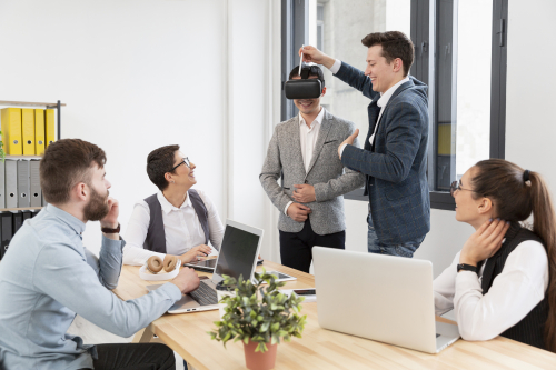 Preparing Companies for AI Without Losing Employee Engagement