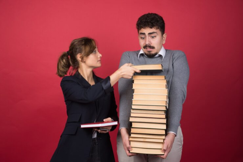 Personal Development Books vs Coaching: Which Fits?