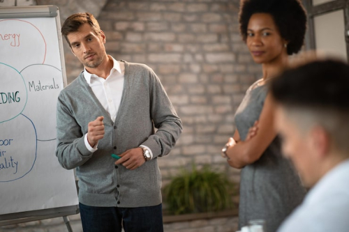 Mindset Coaching vs Accountability Coaching Explained