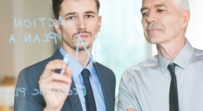 Executive Coaching vs Leadership Training: Key Differences Executive Coaching vs Leadership Training: Key Differences